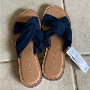 Banana republic flats cute twisted flats